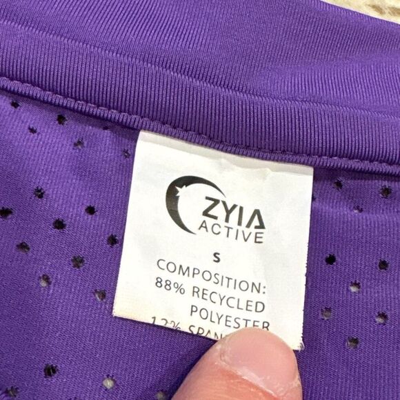 Zyia work out top size small - Picture 2 of 4